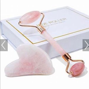 Jade roller + gua sha stone